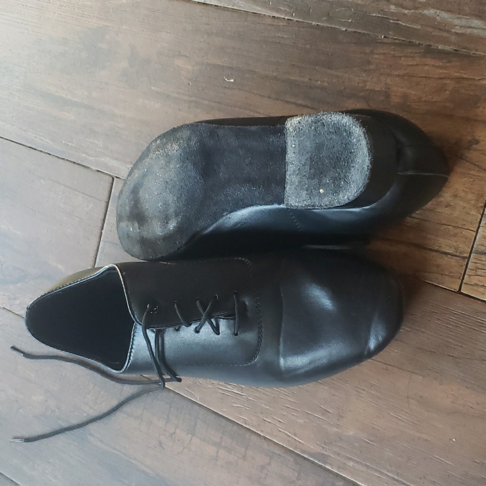 Dance shoes
